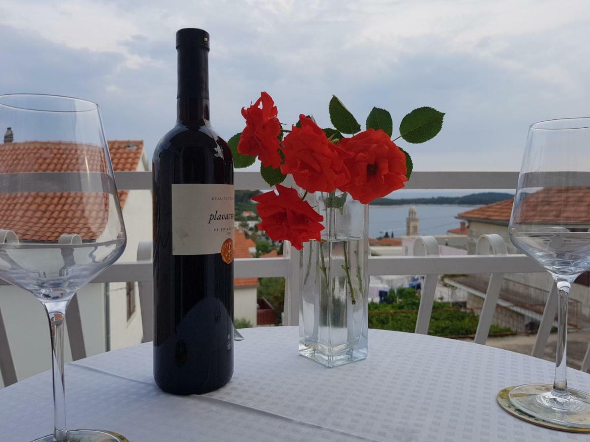Tanya-Apartments&Rooms Hvar Town Bagian luar foto